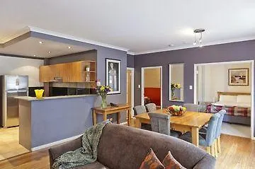 **** Ξενοδοχείο με διαμερίσματα Mont Clare Boutique Apartments Περθ Αυστραλία